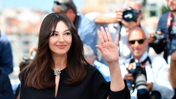 David di Donatello 2021: l'omaggio a Monica Bellucci, l'attesa per Laura Pausini e le polemiche