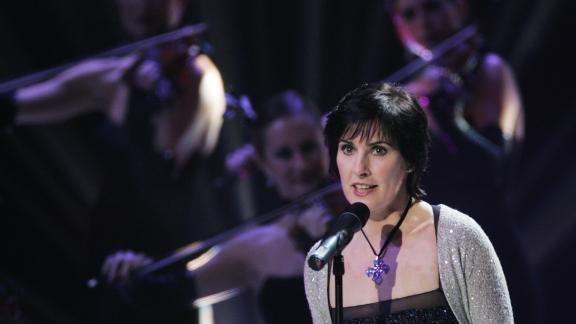 29 ottobre 1988: Enya al primo posto in classifica 