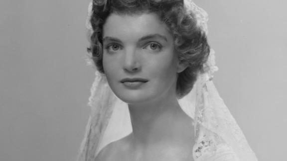 Jackie Kennedy: la storia segreta del suo abito da sposa