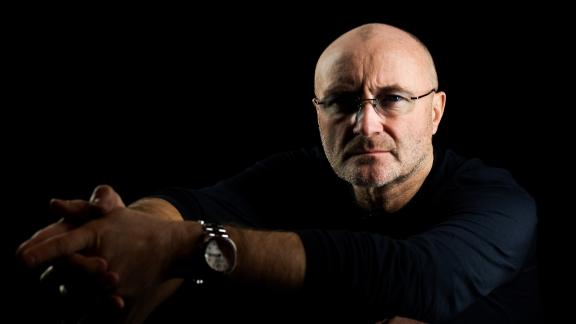 Phil Collins e quella sua amara rivelazione: reggo a malapena la bacchetta