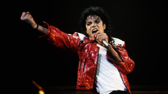 26 febbraio: Michael Jackson al primo posto in classifica