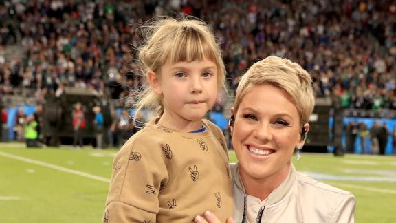 P!nk, quel talento di sua figlia e la nuova canzone per San Valentino