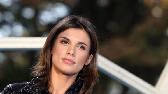 Elisabetta Canalis in aiuto della Sardegna, prostrata dagli incendi