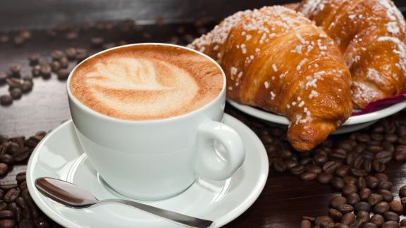 Un buon cappuccino si può fare anche in casa, ecco come
