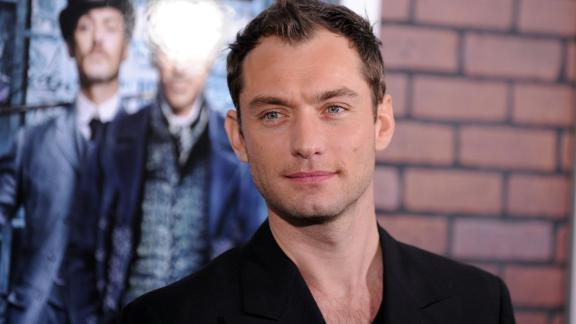 Jude Law, che ama essere padre, e tutti gli altri super papà amanti delle famiglie numerose