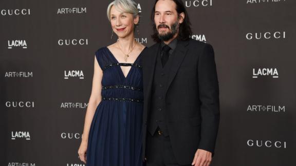 Keanu Reeves innamorato? Ecco chi è la misteriosa donna al suo fianco