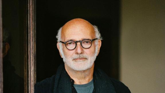 Ludovico Einaudi annuncia il nuovo album: ecco il primo video 