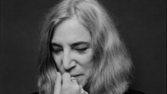 Patti Smith : il suo omaggio musicale a Milano è potente!