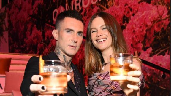 Adam Levine e la moglie  Behati Prinsloo di nuovo genitori