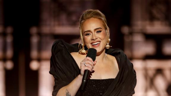 Adele, il mal d'amore e il caos concerti