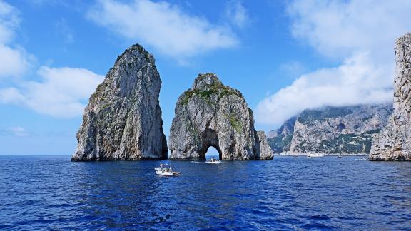 Ai  Faraglioni di Capri  il titolo di Patrimonio dell'Umanità