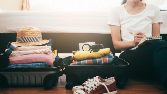 Viaggi. Ecco cosa è proibito imbarcare in un bagaglio da stiva