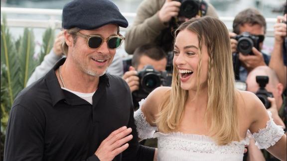 Brad Pitt: cosa non si fa pur di baciarlo!