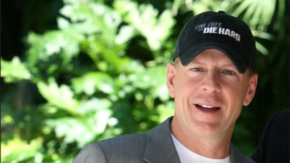 Bruce Willis: si spera in un miracolo a Natale