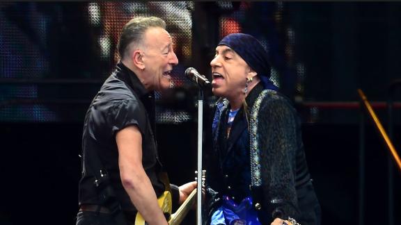 Bruce Springsteen: al concerto di Roma anche Sting e Nick Cave. tutte le foto più belle