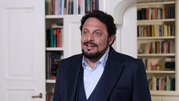 Enrico Brignano ospite di Radio Monte Carlo