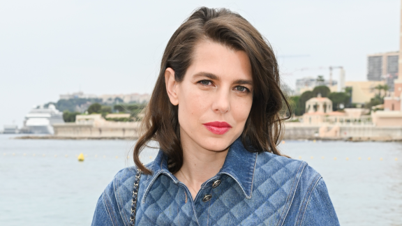 Charlotte Casiraghi e la madre Carolina fanno sognare a Monte Carlo