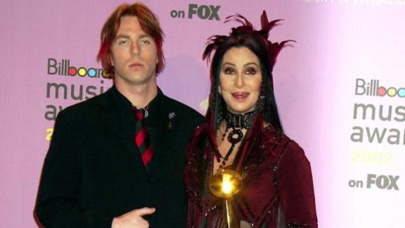 Cher assoldò 4 uomini per far rapire il figlio