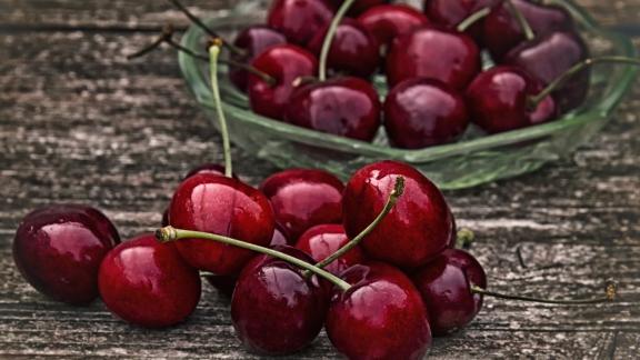 Adotta un ciliegio per ricevere la frutta direttamente a casa
