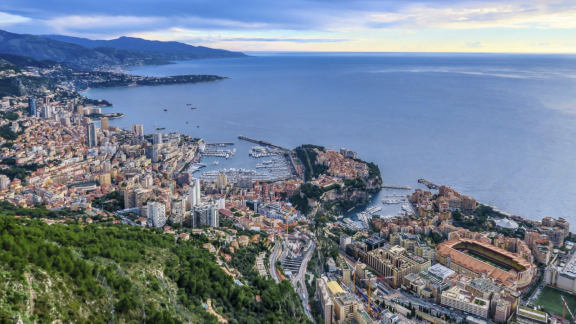 A Monte Carlo sbocciano i bouquet