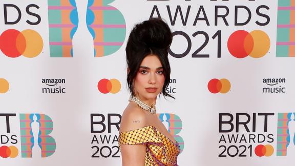 Dua Lipa e quell'omaggio ad Amy Winehouse