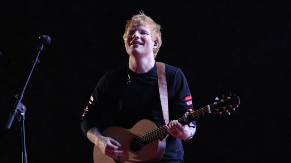 Ed Sheeran svela una nuova canzone: il video