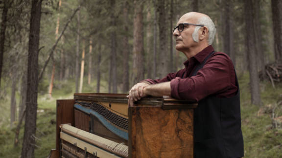 Ludovico Einaudi: la sua musica accompagna la corsa agli Oscar di due dei film favoriti