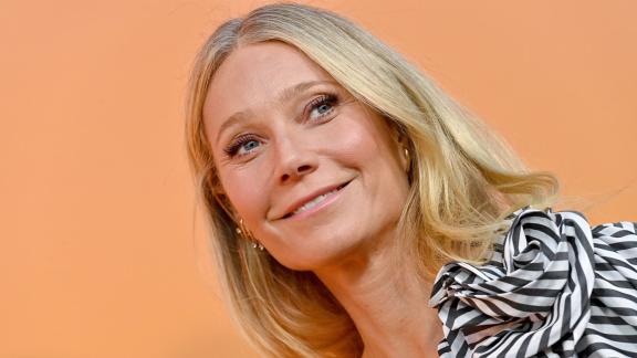 Gwyneth Paltrow e la figlia Apple: ecco la bellissima foto di Capodanno