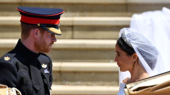 Harry e Meghan: le immagini inedite di Elton John al loro matrimonio