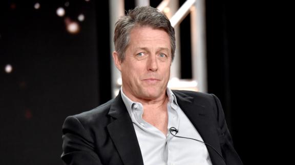 Hugh Grant raggiunge Timothée Chalamet sul set di Wonka