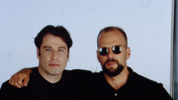 John Travolta pubblica una bellissima foto con Bruce Willis e racconta la loro amicizia