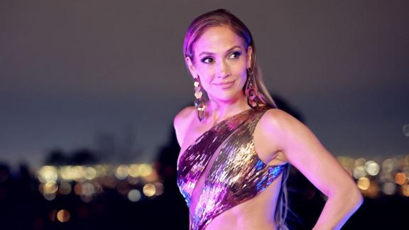 Jennifer Lopez lancia il suo nuovo progetto