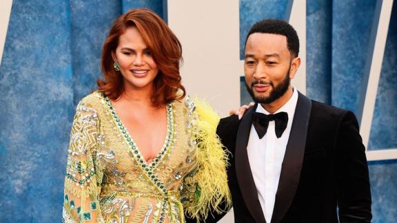John Legend sceglie l'Italia per le sue vacanze: le foto