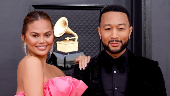 John Legend nuovamente papà. E' nato Wren, da madre surrogata