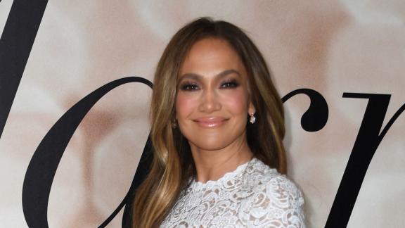 Jennifer Lopez madre felice: il messaggio d'auguri ai suoi gemelli è pura gioia