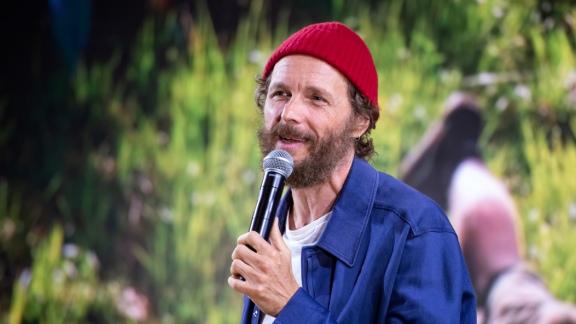 Jovanotti tra sorprese. E polemiche