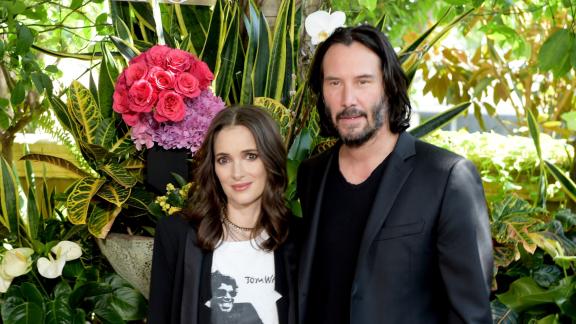 Keanu Reeves: vere nozze sul set