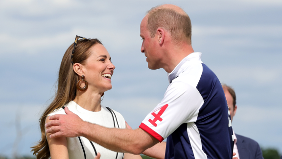 Kate Middleton e il Principe William sorpresi a infrangere un divieto reale!