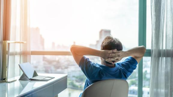 Settimana lavorativa di 4 giorni: la proposta