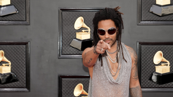Lenny Kravitz pubblica la foto più bella dedicata alla gioia