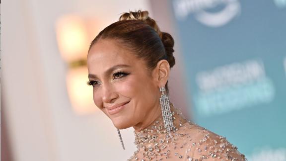 Jennifer Lopez rivela momenti privati e preziosi: il video
