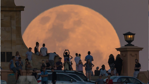 Magnifica e suggestiva. arriva la Superluna di luglio