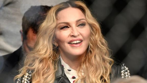 Madonna: ma quanto sono cresciute le sue figlie Estere e Stella! Il video