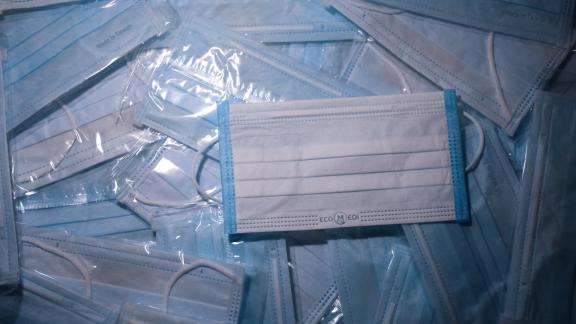 Gel e mascherine: come distinguere i prodotti contraffatti
