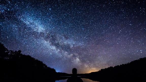 Ecco i migliori luoghi in Italia in cui ammirare le stelle
