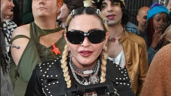 Madonna offre lavoro: il video