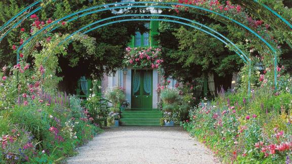 Benvenuti in casa Monet: il viaggio nei più vibranti colori impressionisti è indimenticabile