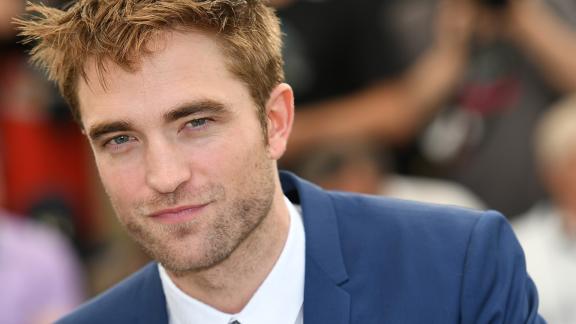 George Clooney, bye bye: adesso per la scienza è Robert Pattinson l'uomo più bello del mondo!