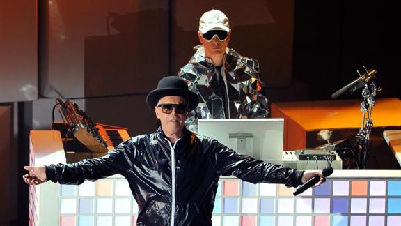 I Pet Shop Boys pubblicano la loro collezione di singoli