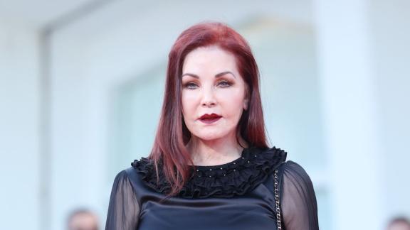 Mostra del Cinema, Priscilla Presley si commuove: Elvis è stato l'amore della mia vita